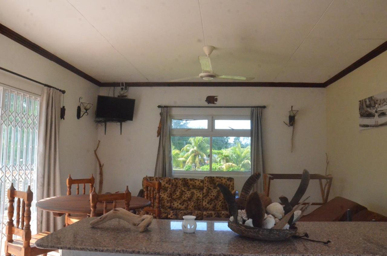 Butterfly Villas Grand Anse  Exterior photo