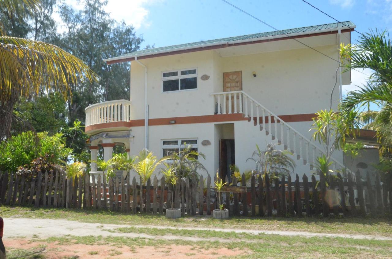 Butterfly Villas Grand Anse  Exterior photo